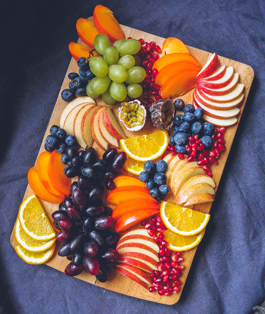 Red and Green Grape & Persimmon Fruit Platter